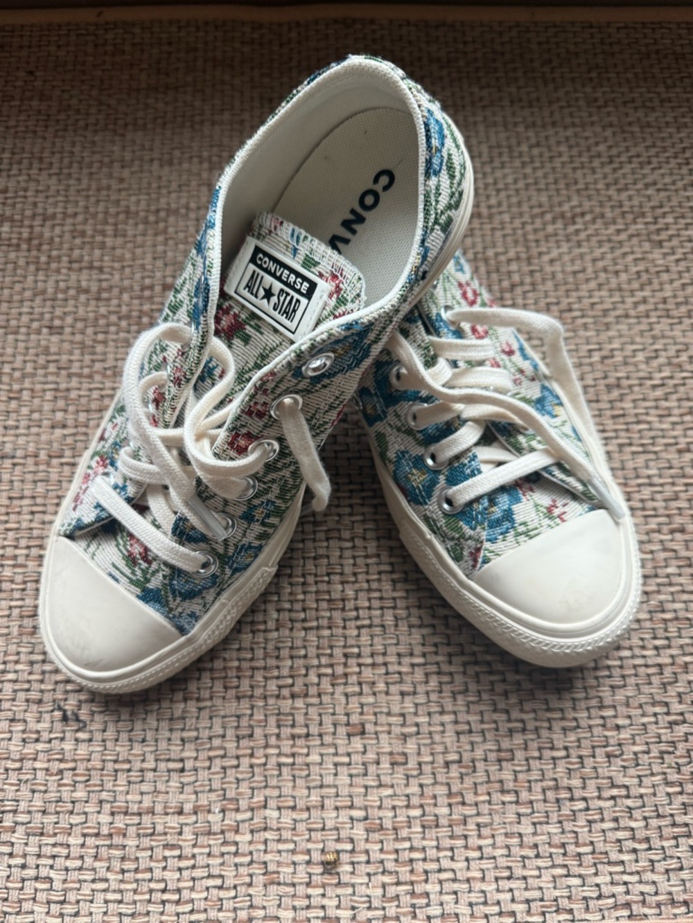 Converse Embroidered Canvas Low Top Sneakers CTAS OX - White/Blue/Green Floral